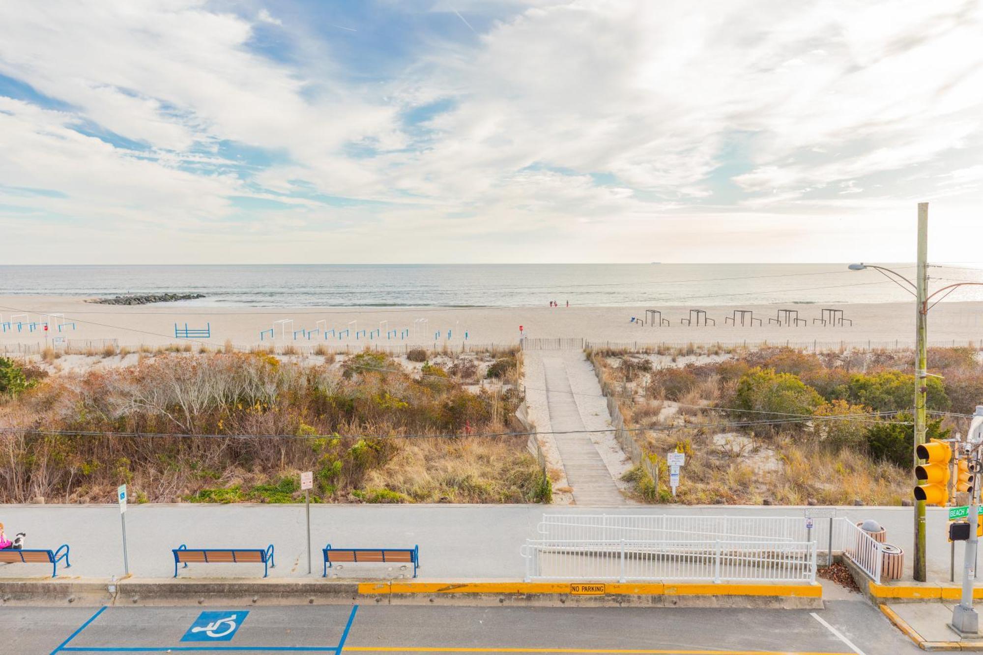 La Mer Beachfront Resort Cape May Bagian luar foto